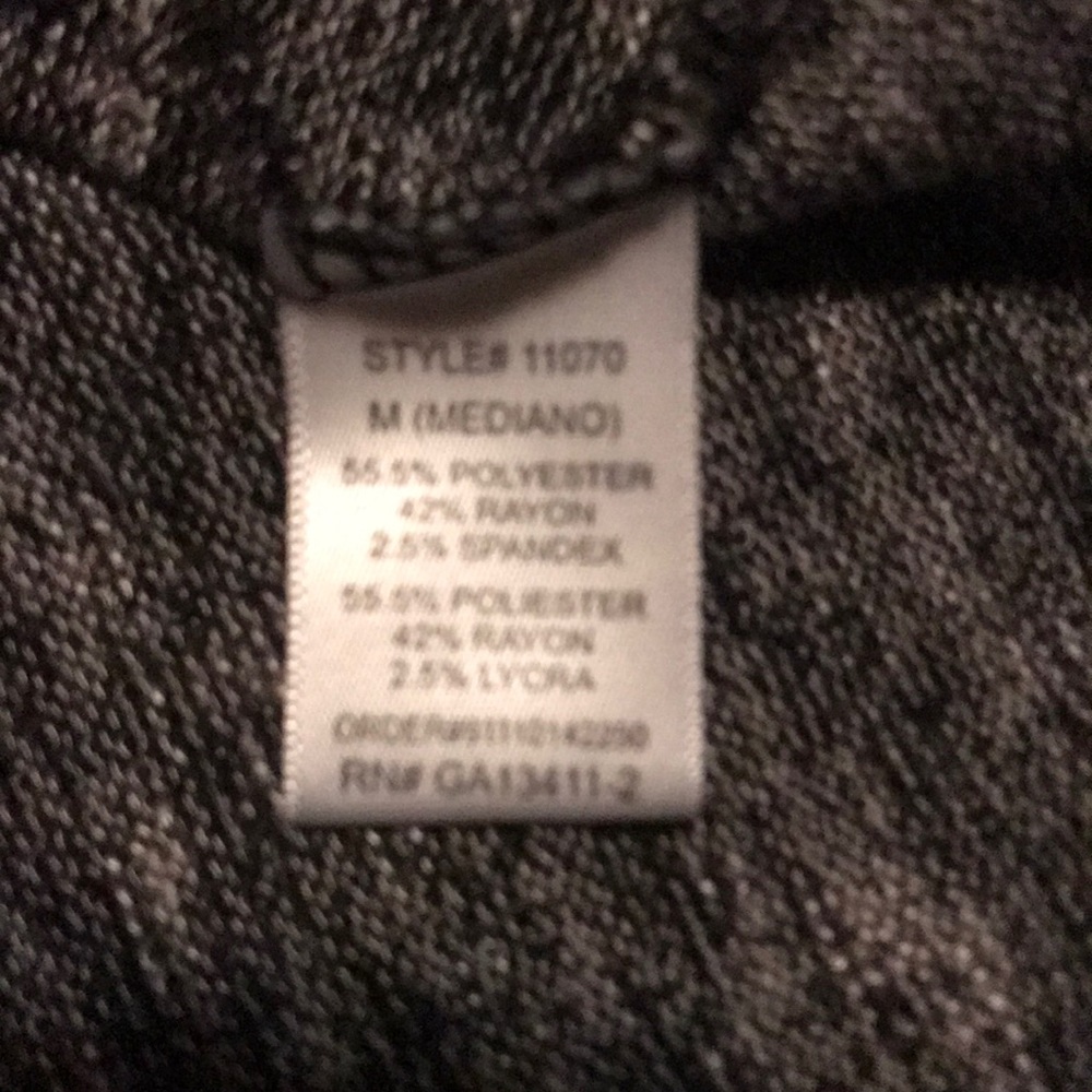Gray Top - Picture 5 of 5
